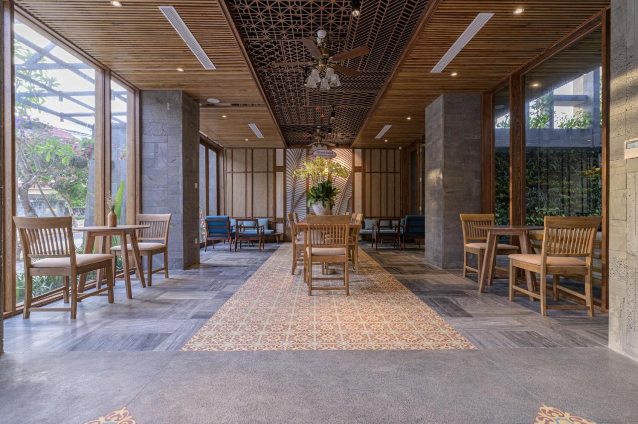 Le Boutique Danang Hotell Exteriör bild